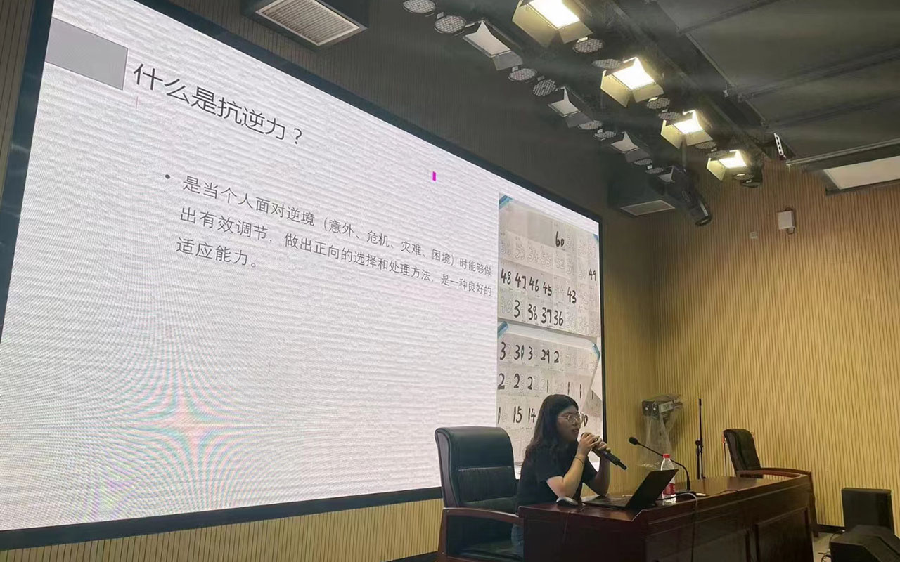 龙川董玉娣中学